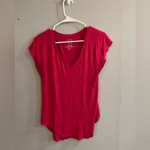 Hot pink basic Maurice’s Yee